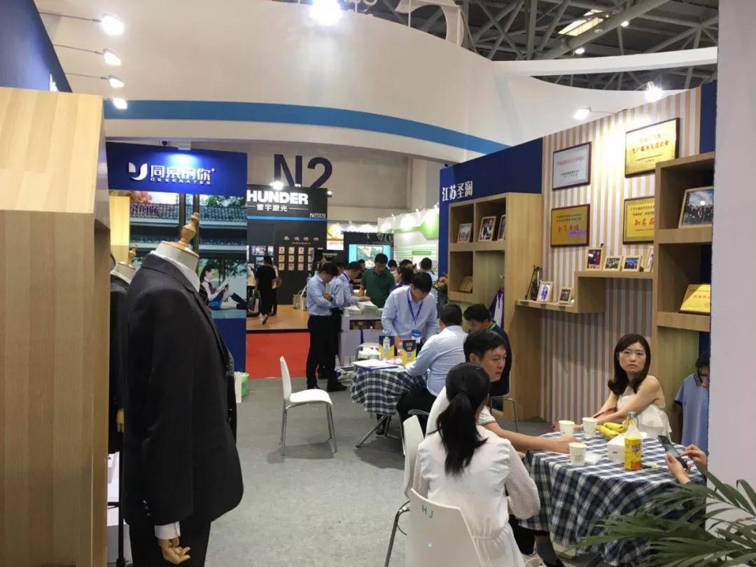 第76屆中國教育裝備展示會落幕，同桌的你（DESKMATES)榮耀而歸！