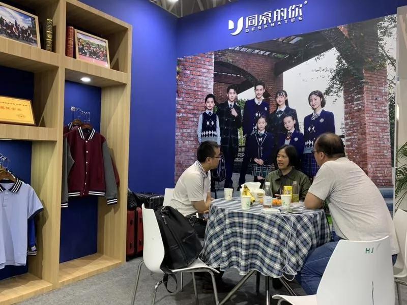 第76屆中國教育裝備展示會落幕，同桌的你（DESKMATES)榮耀而歸！