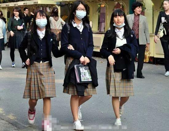 各國(guó)校服大比拼，你最中意哪款校服？