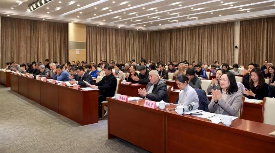 民建江陰市委評定董事長王秋芬為“年度優(yōu)秀會員”