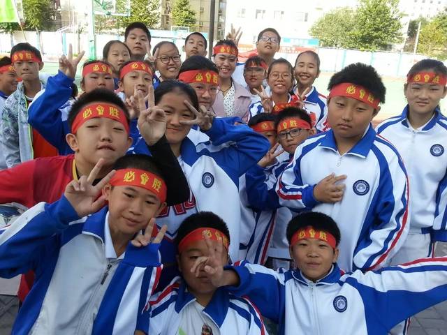 家長讓孩子上國際學(xué)校是因?yàn)樗麄兲赜械男７O(shè)計(jì)嗎？