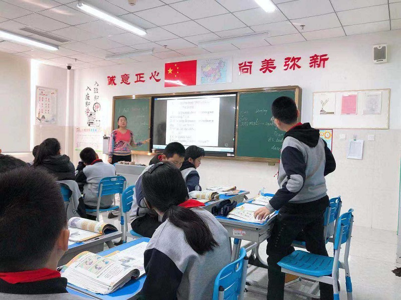 校服設(shè)計(jì)