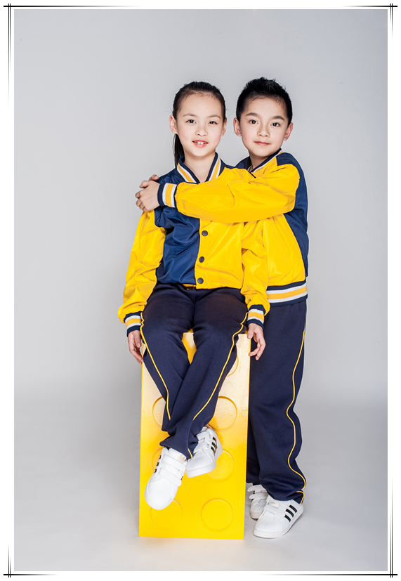 同桌的你 | 知名校服品牌，告訴你為什么學(xué)生要穿校服！