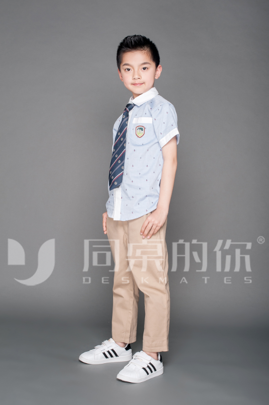 小學生校服定制廠家如何選擇