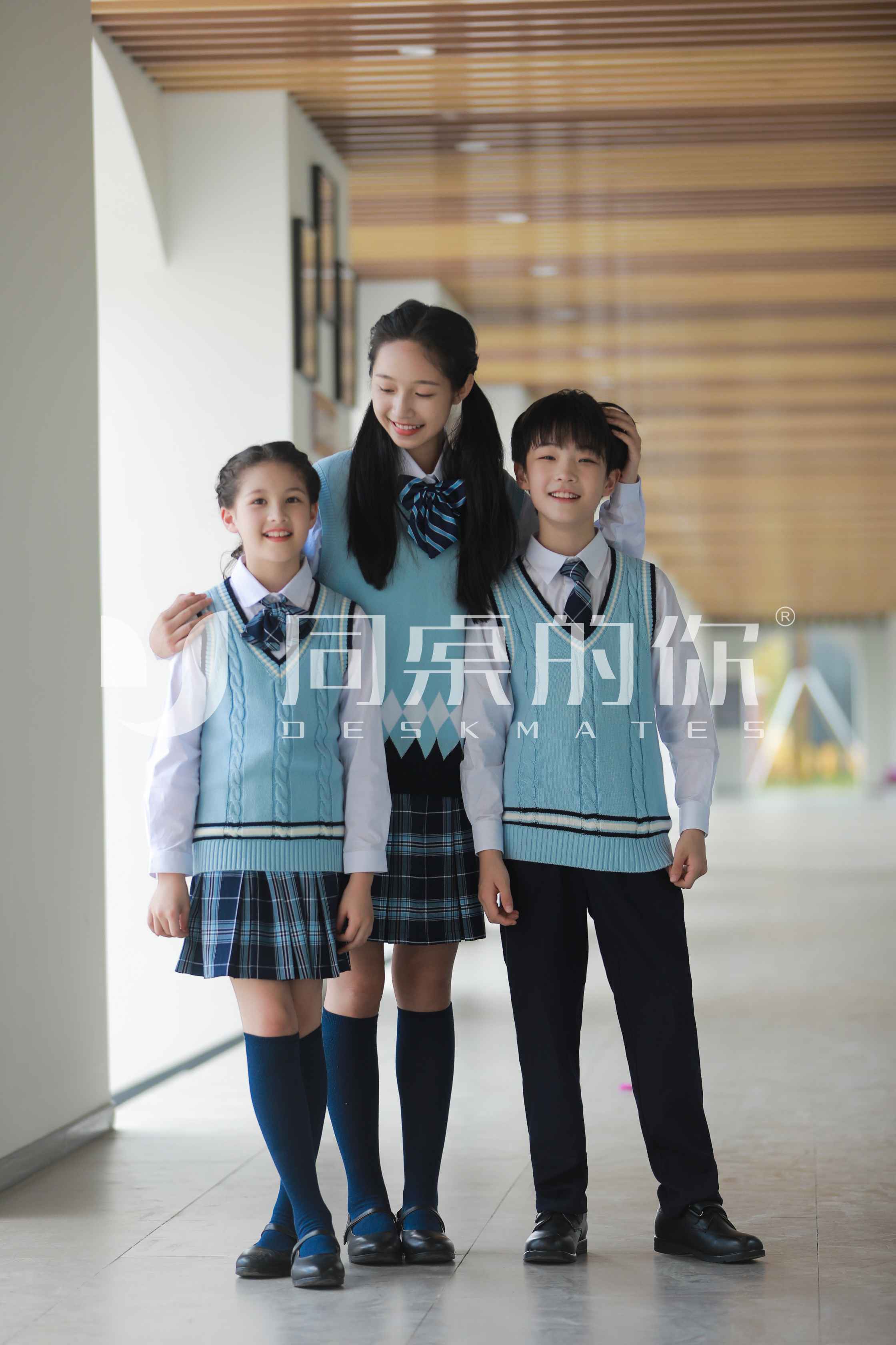 多元化校服款式，彰顯學(xué)生個性與校園文