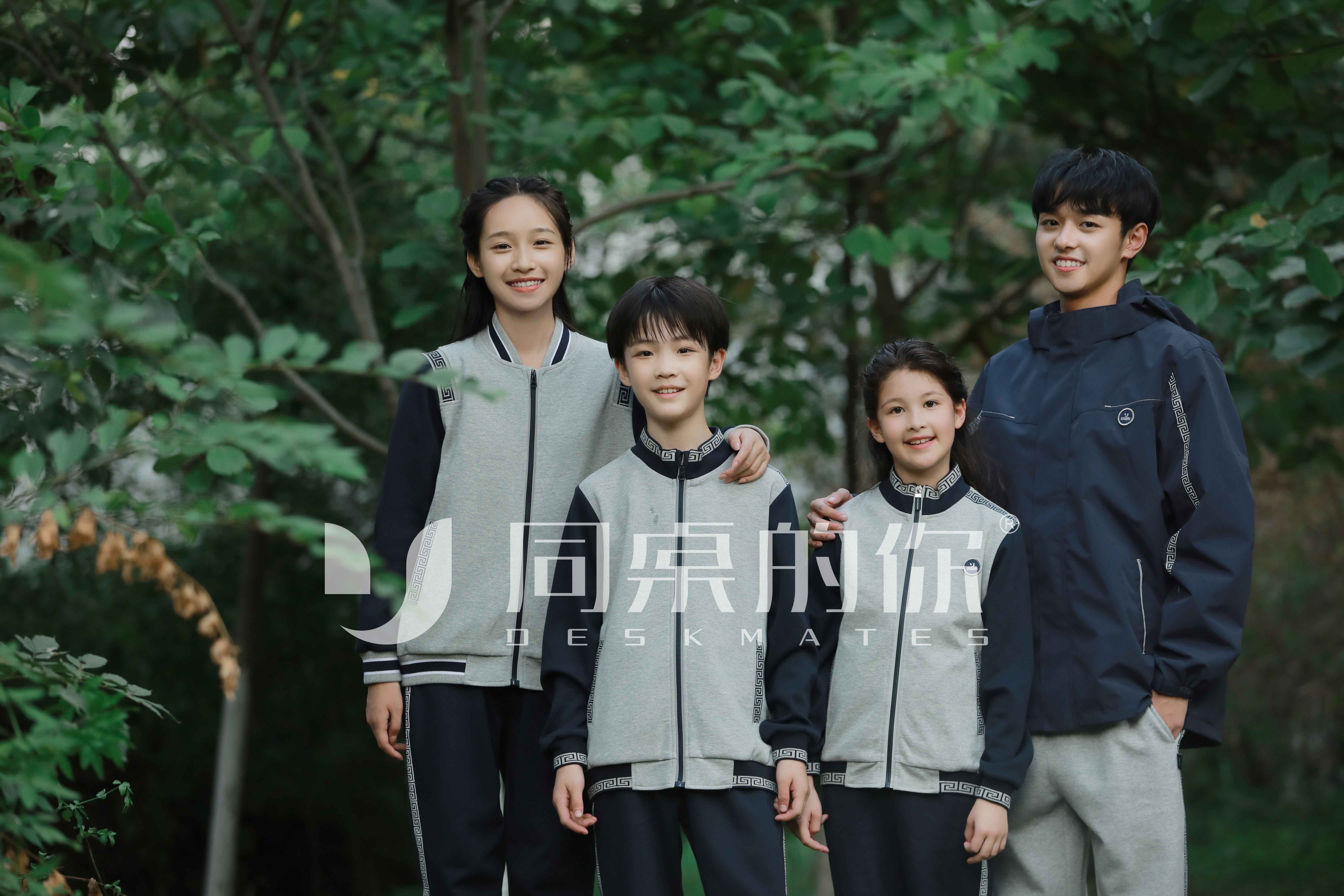 創(chuàng)新科技：校服面料引領(lǐng)時(shí)尚舒適新風(fēng)尚