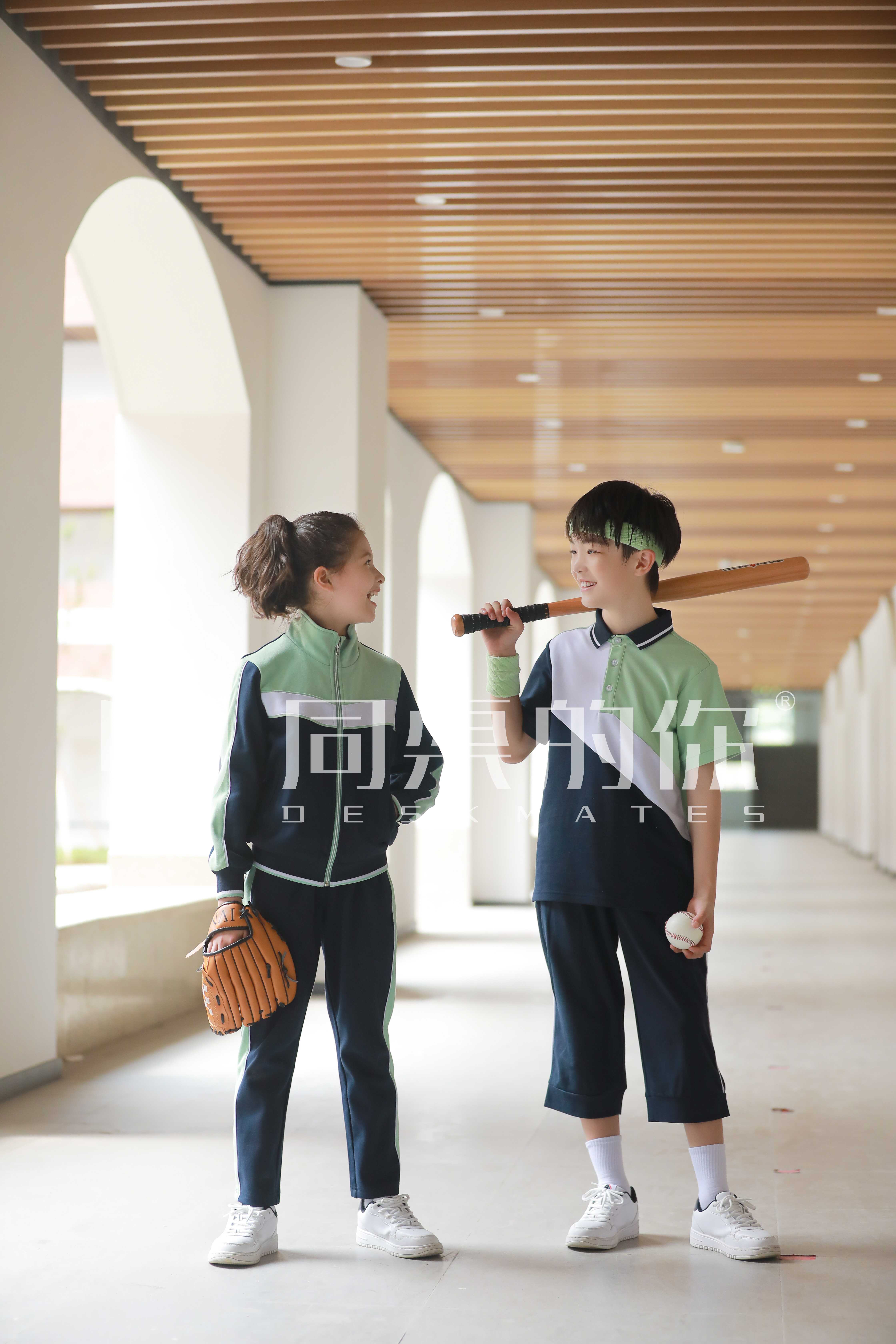 等了一周，我終于從校服代理手上買到想要的校服了！——同桌的你校服