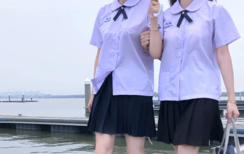 泰式校服：從學生制服到互聯(lián)網(wǎng)人手一件的網(wǎng)紅單品