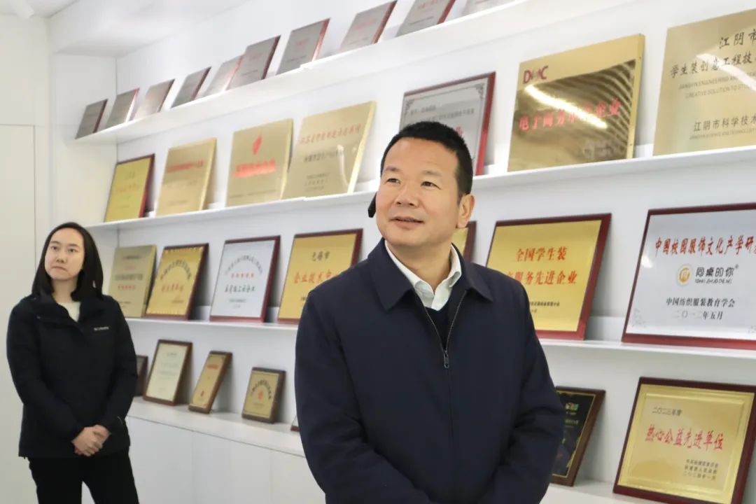 企業(yè)動(dòng)態(tài) | 熱烈歡迎無(wú)錫市僑聯(lián)主席李濤一行蒞臨指導(dǎo)